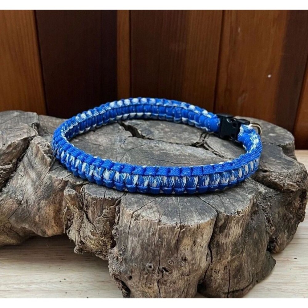 Fits 15.5 in. Neck Size, Ultralight Quick Release Paracord Dog Collar